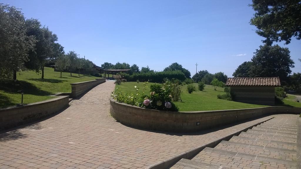 Agriturismo Monte Dell'Olmo Trevignano Romano Exterior photo